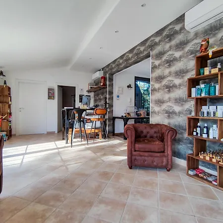 Poggio Imperiale Marche - & Glamping & Bubble Apartment Civitanova Marche