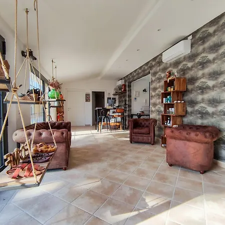 Apartment Poggio Imperiale Marche - & Glamping & Bubble *