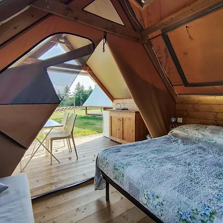 Poggio Imperiale Marche - & Glamping & Bubble 公寓 西维尔诺瓦·马尔凯