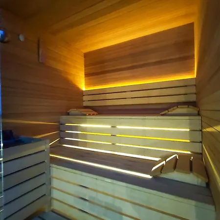 Poggio Imperiale Marche - & Glamping & Bubble 西维尔诺瓦·马尔凯